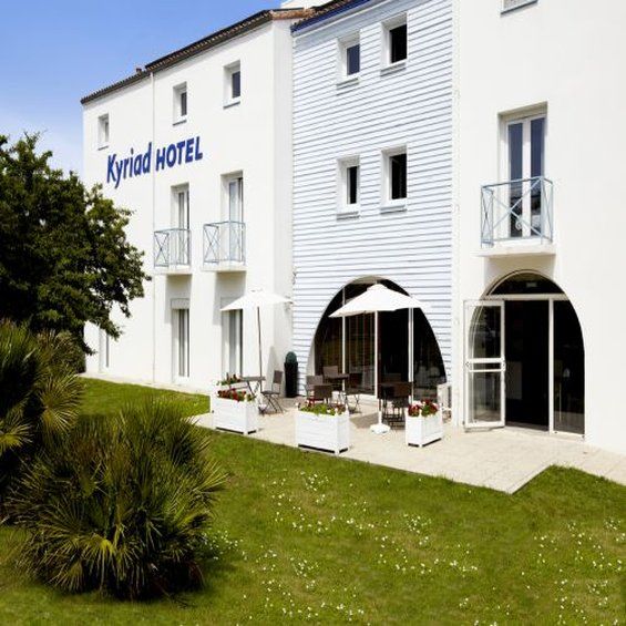 Hotel Kyriad La Rochelle Centre Ville Exterior foto